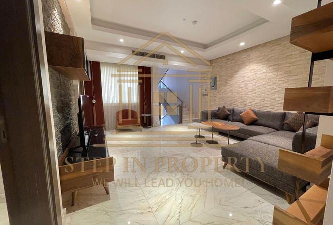 949309 - Property Image 2