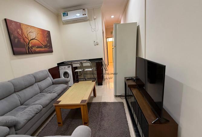 951878 - Property Image 3