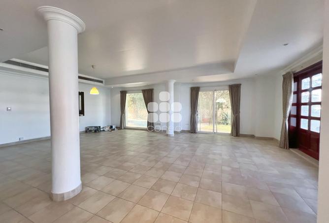 938720 - Property Image 2