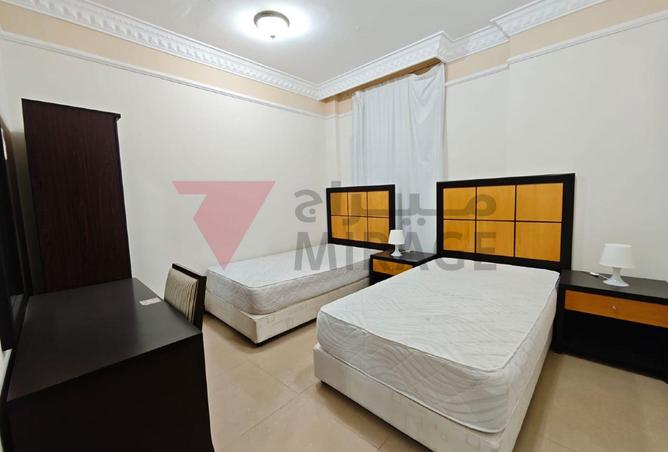 944735 - Property Image 2