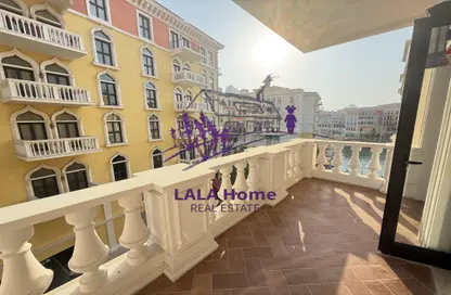 Apartment - 2 Bedrooms - 3 Bathrooms for rent in Danat Qatar - Porto Arabia - The Pearl Island - Doha