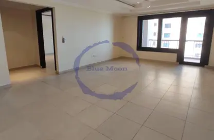 Empty Room image for: Apartment - 1 Bedroom - 2 Bathrooms for rent in West Porto Drive - Porto Arabia - The Pearl Island - Doha, Image 1