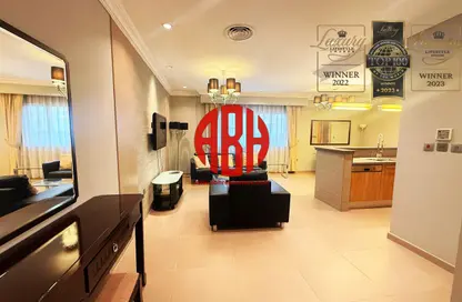 Apartment - 2 Bedrooms - 3 Bathrooms for rent in Al Sadd Road - Al Sadd - Doha