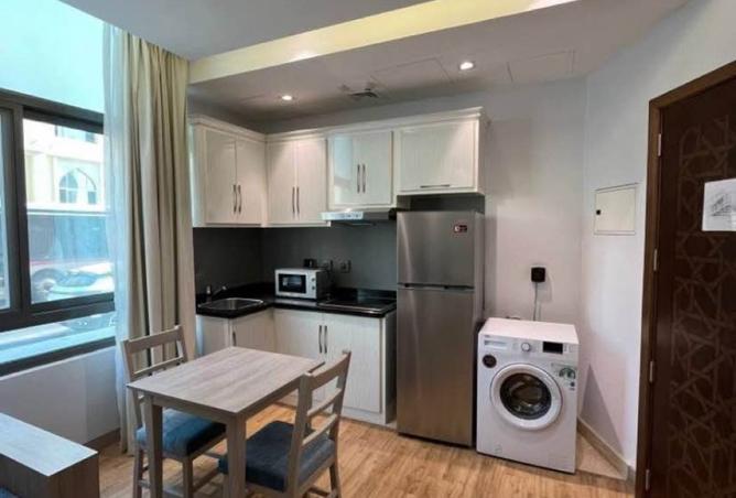 978748 - Property Image 3