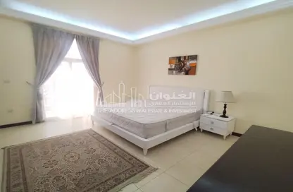 فيلا - غرفة نوم - 1 حمام للايجار في شارع طارق - فريج بن عمران - الدوحة