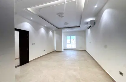 Apartment - 3 Bedrooms - 3 Bathrooms for rent in Al Sadd Road - Al Sadd - Doha