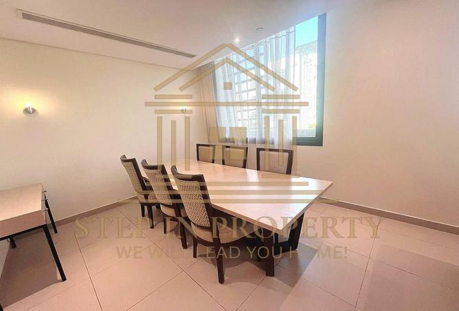 965356 - Property Image 3