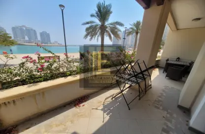 (بنتهاوس  (روف - غرفة نوم - 2 حمامات للايجار في فيفا بحرية شرق - فيفا بحرية - جزيرة اللؤلؤة - الدوحة