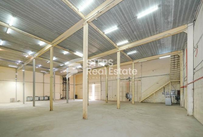 967859 - Property Image 3