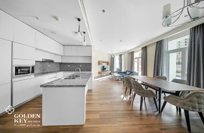 شقة - 2 غرف نوم - 3 حمامات للايجار في حدائق فلورستا - حدائق فلورستا - جزيرة اللؤلؤة - الدوحة