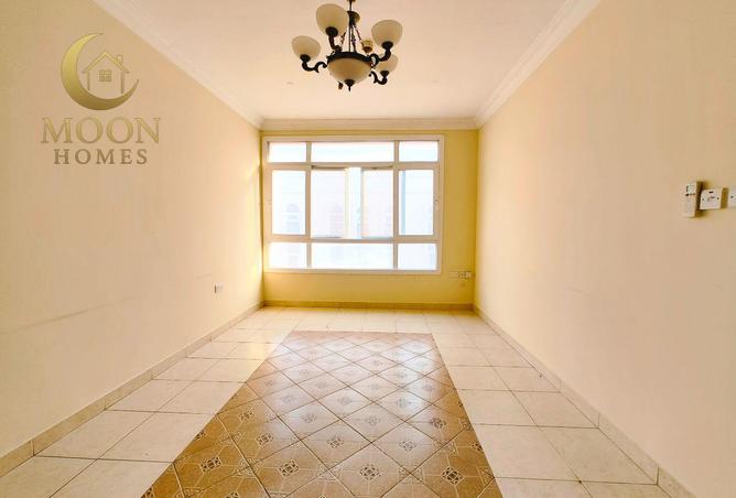 987216 - Property Main Image