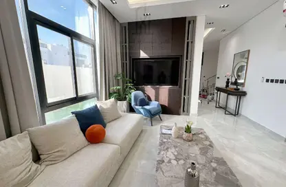 Villa - 5 Bedrooms - 7 Bathrooms for rent in Al Thumama - Al Thumama - Doha