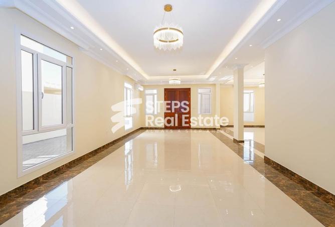 929154 - Property Image 3