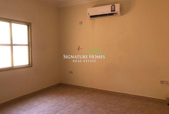 940273 - Property Image 3