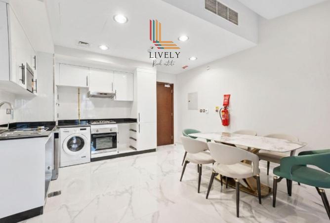 978147 - Property Image 2