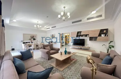 Villa - 3 Bedrooms - 3 Bathrooms for rent in Al Dana st - Muraikh - AlMuraikh - Doha