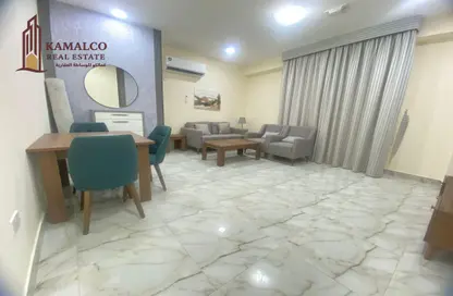 Apartment - 1 Bedroom - 2 Bathrooms for rent in Umm Ghuwalina - Umm Ghuwailina - Doha
