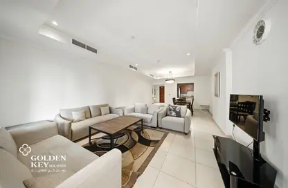 Apartment - 1 Bedroom - 2 Bathrooms for sale in West Porto Drive - Porto Arabia - The Pearl Island - Doha