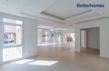 Apartment - 4 Bedrooms - 5 Bathrooms for rent in West Bay Villas - West Bay - West Bay - Doha