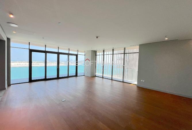 947617 - Property Image 2
