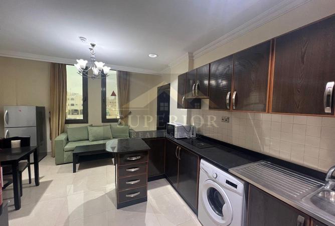 923484 - Property Image 2