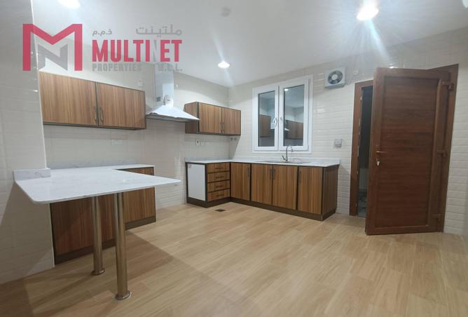 975552 - Property Image 3