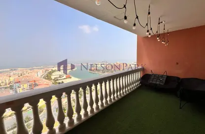 Apartment - 2 Bedrooms - 3 Bathrooms for rent in Tower 14 - Porto Arabia - The Pearl Island - Doha