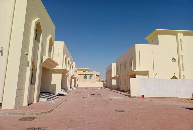 937045 - Property Image 3