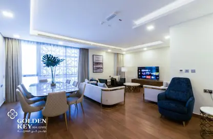 Apartment - 3 Bedrooms - 4 Bathrooms for rent in Giardino Village - The Pearl Island - Doha