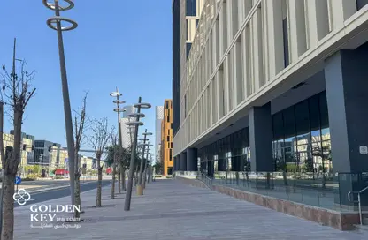Retail - Studio - 1 Bathroom for rent in Lusail City - Lusail