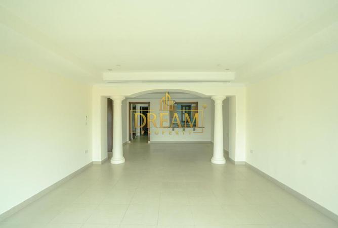 989734 - صورة العقار 2