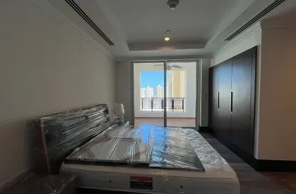 Apartment - Studio - 1 Bathroom for rent in Viva West - Viva Bahriyah - The Pearl Island - Doha