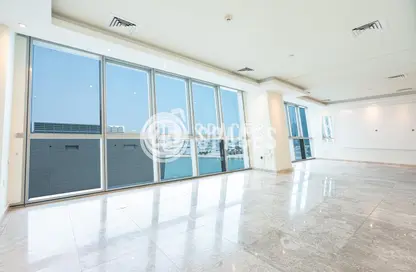 Apartment - 3 Bedrooms - 4 Bathrooms for sale in Zig Zag Tower B - Zig Zag Towers - West Bay - Doha