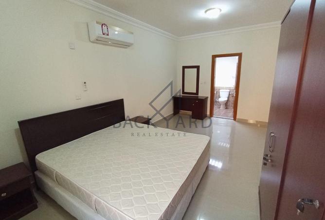 963576 - Property Image 2