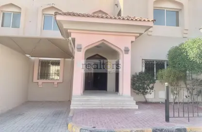 Outdoor House image for: Villa - 4 Bedrooms - 4 Bathrooms for rent in Street 871 - Al Duhail South - Al Duhail - Doha, Image 1