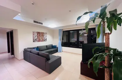 Apartment - 2 Bedrooms - 2 Bathrooms for rent in West Porto Drive - Porto Arabia - The Pearl Island - Doha