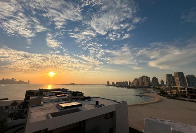 978077 - Property Image 2