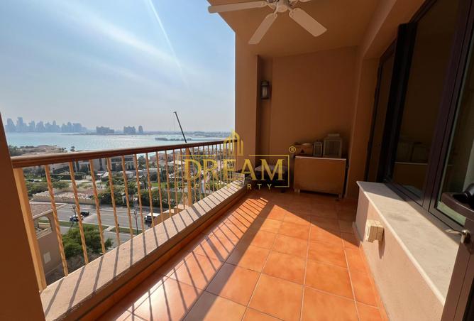889849 - Property Image 2