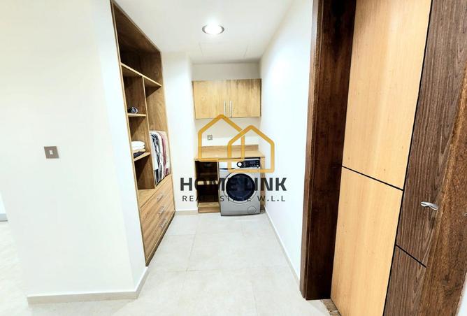914654 - Property Image 3