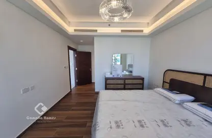 Apartment - 1 Bedroom - 2 Bathrooms for rent in Gewan Island - The Pearl Island - Doha