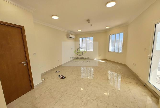 994971 - Property Main Image