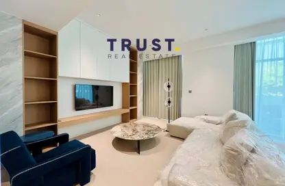 Apartment - 2 Bedrooms - 3 Bathrooms for sale in Waldorf Astoria Lusail - Qatar Entertainment City - Lusail