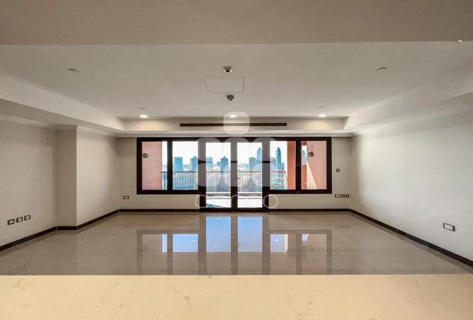 923749 - Property Image 2