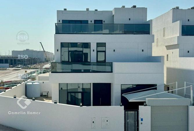 989353 - Property Main Image