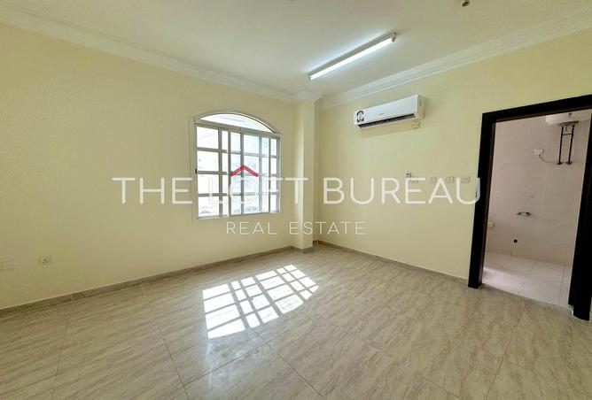 958557 - Property Image 3