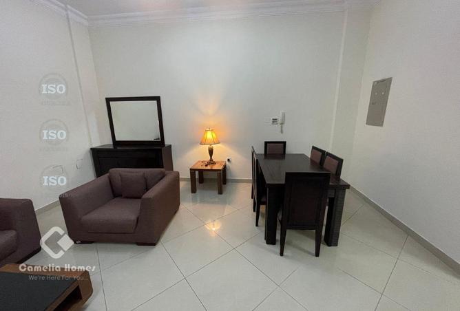 908287 - Property Image 2