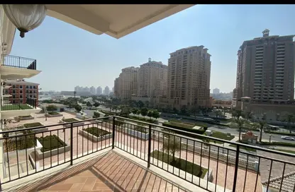Apartment - 1 Bedroom - 2 Bathrooms for rent in Qanat Quartier - The Pearl Island - Doha