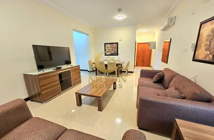 Apartment - 1 Bedroom - 1 Bathroom for rent in Umm Ghwailina Comm - Umm Ghuwalina - Umm Ghuwailina - Doha
