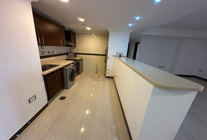 882568 - Property Image 3
