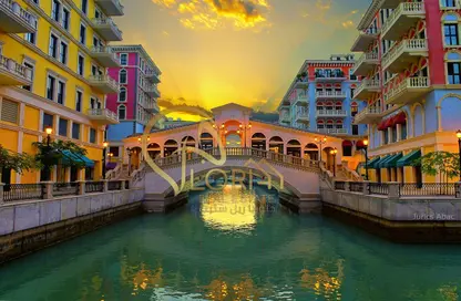 Villa - 4 Bedrooms - 4 Bathrooms for sale in Carnaval - Qanat Quartier - The Pearl Island - Doha